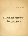 Pensivement
